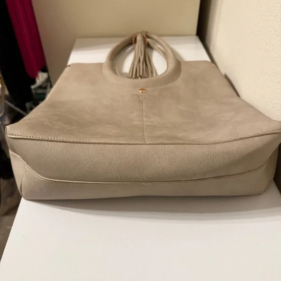 ULTA Beauty Stone Faux Leather Tote Bag - Picture 11 of 11